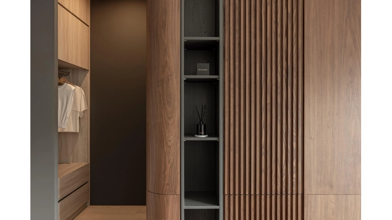 Lamele ścienne w nowej odsłonie: Designerskie meble i drzw