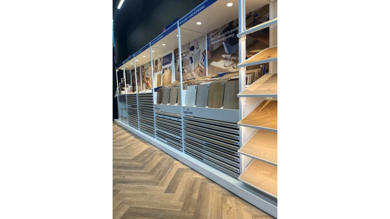 Quick-Step Concept Store Warszawie Okęcie Park  - Nowa Eksp