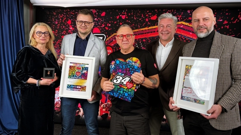 Bel-Pol odebrał Złote Serduszko WOŚP z rąk Jurka Owsiaka