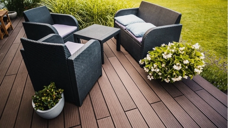 Jak stworzyć taras marzeń małym kosztem?