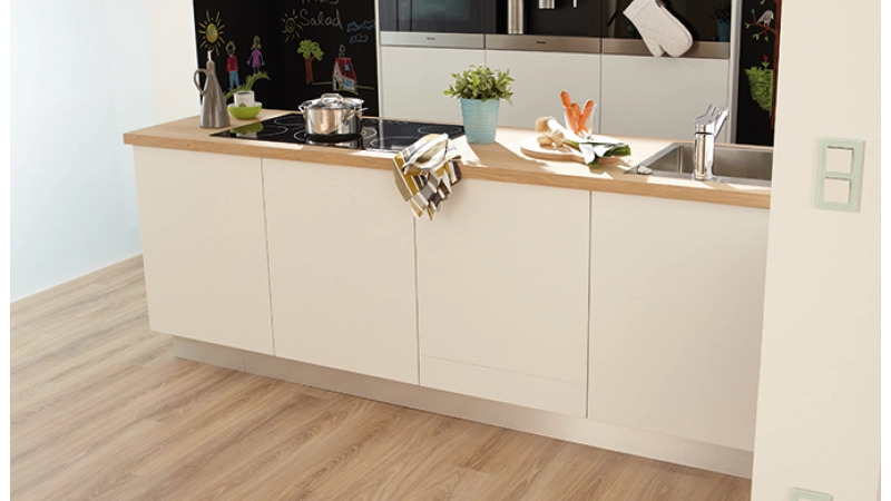 Panele odporne na wilgoć aqua+ - 2.jpg