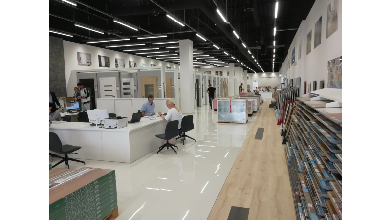 Otworzyliśmy nowy salon Bel-Pol z drzwiami i podłogami w G