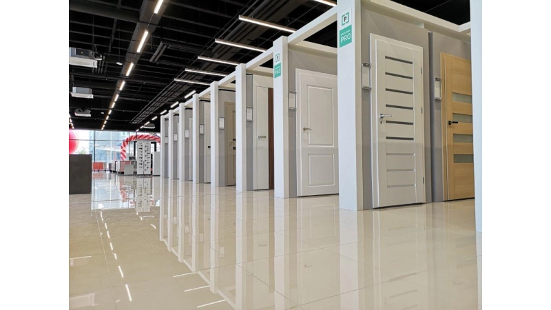 Otworzyliśmy nowy salon Bel-Pol z drzwiami i podłogami w W