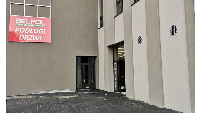 Powiększyliśmy nasz sklep Bel-Pol z drzwiami i podłogami 