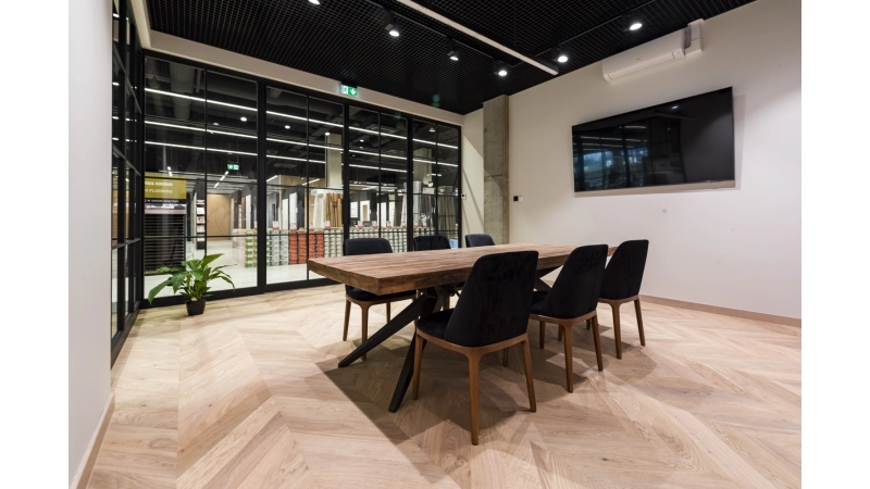 Otworzyliśmy nowy salon Bel-Pol z drzwiami i podłogami w T