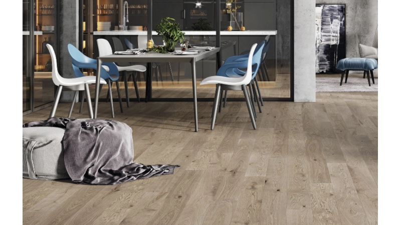 Estetyczny duet idealny: podłoga drewniana z płytkami. Jak