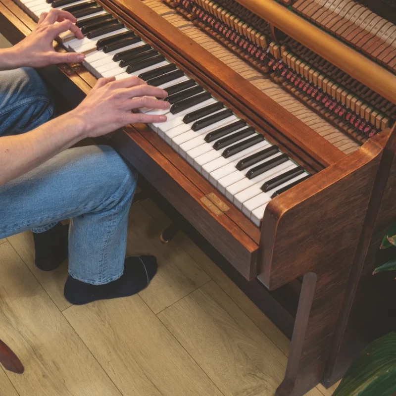 Panele podłogowe Dąb miodowy brązowy CLM5792 AC4 8 mm - 3