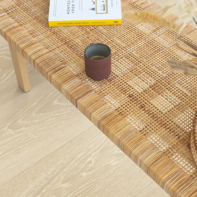 Panele podłogowe Dąb szroniony beżowy CLM5799 AC4 8 mm - 