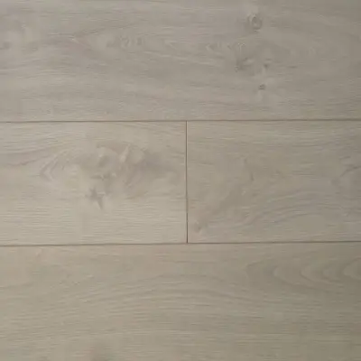 Panele Podłogowe Dąb Ferrara D 3034 AC4 8 mm