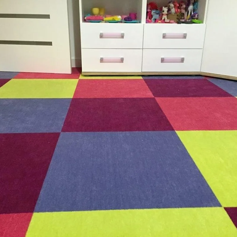 Wykładzina Dywanowa Mevia 50x50 Granatowa 2205MEVIA Klasa 3