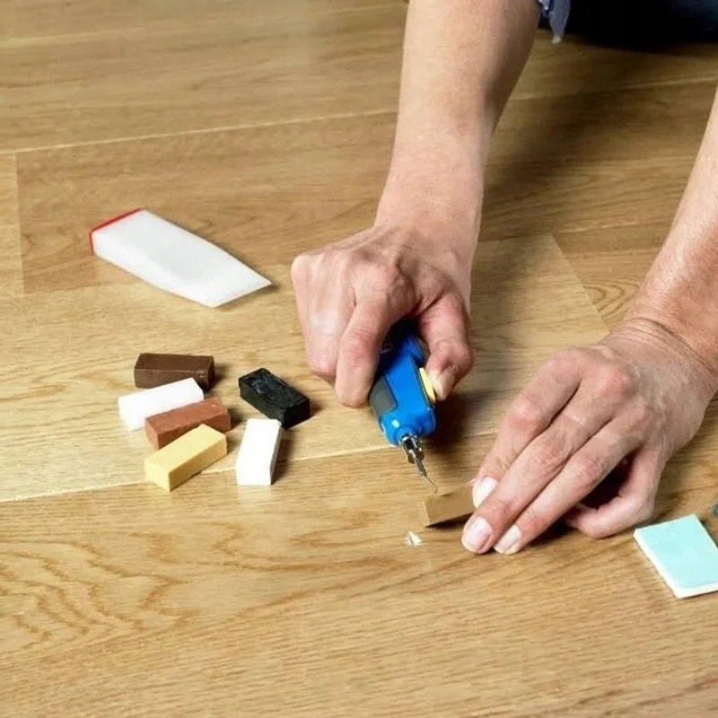 Zestaw naprawczy woski do naprawy paneli Quick-Step, QSREPAI
