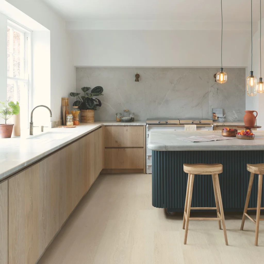 Panele winylowe SPC LVT z podkładem Dąb Morska Bryza Jasny Klasa 33 6 mm TAK, AVMPU40079, Panele winylowe, Bloom z podkładem, Quick-Step Unilin