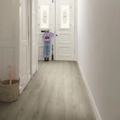 Panele winylowe SPC LVT  z podkładem Botaniczny Szary Klasa 33 6 mm, AVMPU40237