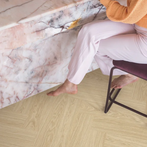 Panele winylowe SPC LVT z podkładem Jodełka Dąb Rumiany H