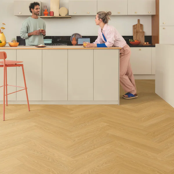 Panele winylowe SPC LVT z podkładem Jodełka Dąb Miodowy H