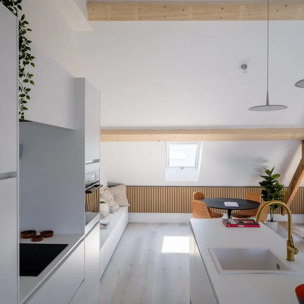 Panele winylowe SPC LVT Ivory PureCoat NAK-24-5762-IB Klasa 33 7.5 mm, Panele winylowe, Nakuru, Lamett ParquetVinyl