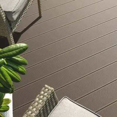 Deska tarasowa dwustronna BERGDECK B150 szczotkowana Orzech 4m 25 mm, BD7103