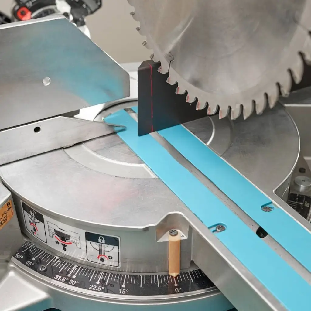 Liswa Espumo 207 Kaszmir ESP207 2,4 m, 3031922, Listwy przypodłogowe, Espumo, VOX