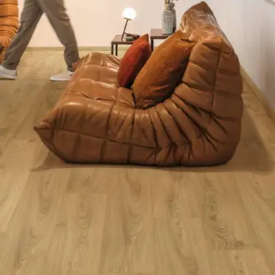 Panele podłogowe Dąb Piaskowy CLP5801 AC4 8 mm