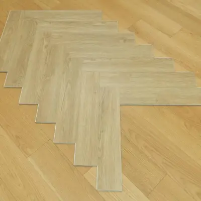 Panele winylowe SPC ze zintegrowanym podkładem Jodełka Elegance PAN000382 Klasa 34 7 mm