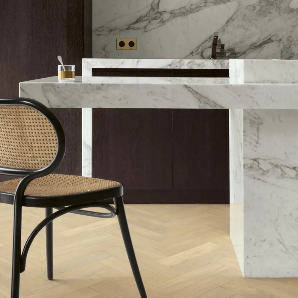 QUICK-STEP Jodełka Dąb Creamy Extra Matt DIS4856S 13.5 mm, 400090007, Podłoga drewniana, Disegno, Quick-Step Unilin