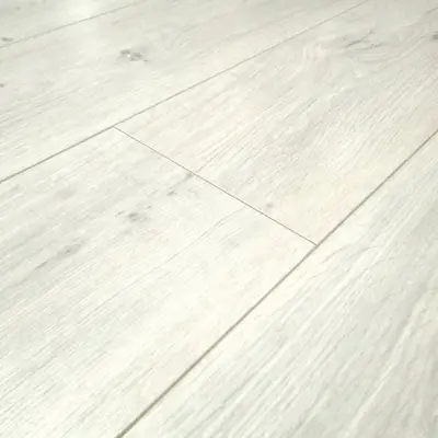 Panele Podłogowe Dąb Saturn D3897 AC4 8 mm