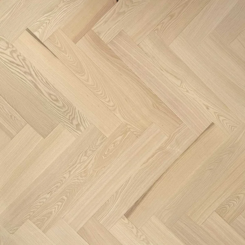 Podłoga drewniana Jodełka Jesion Kaszmir Lively 9.3 mm TAK