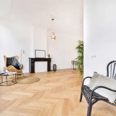 Podłoga drewniana Jodełka Jesion Kaschmir Lively Jodła Kaszmir 78459 9.3 mm