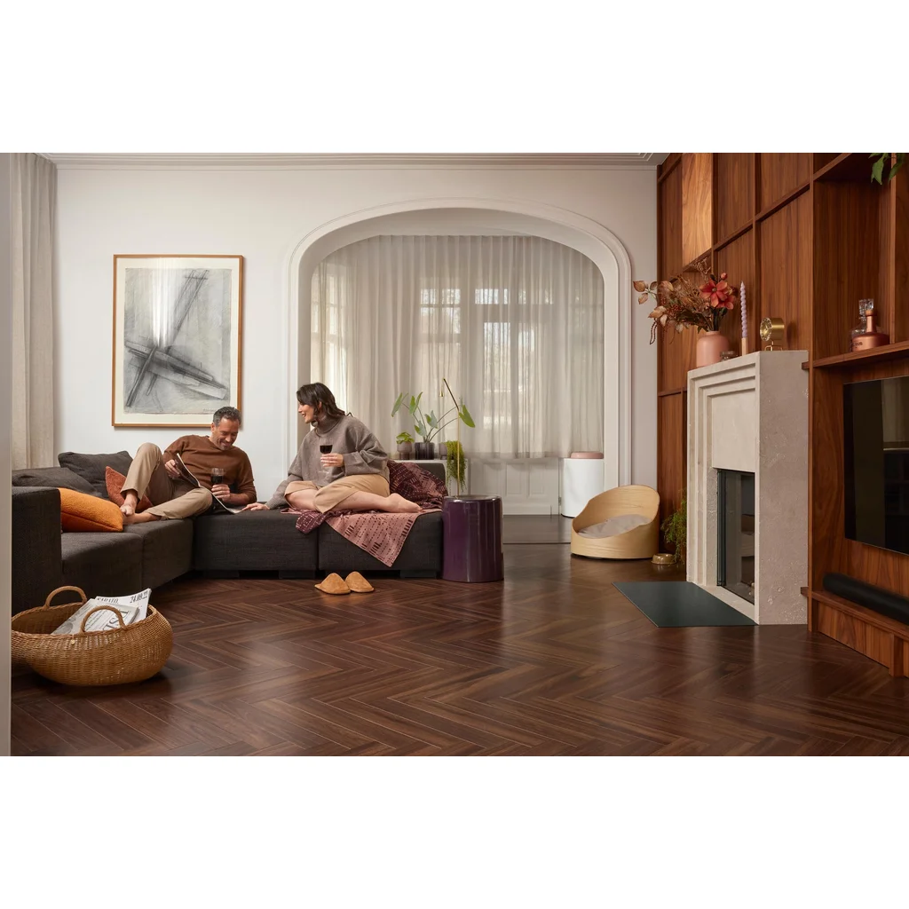 Panele podłogowe Jodełka Wallnut Brown B B8111 AC5 8 mm, 62002731, Panele podłogowe, Chateau+, BerryAlloc