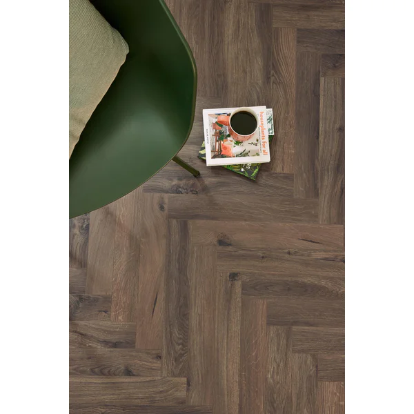 Panele podłogowe Jodełka Gyant Dark Brown B Ciemny 8 mm AC