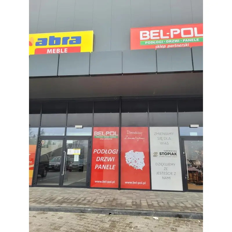 Nowy Targ, ul. Ludźmierska 26A Galeria Stopiak - Panel Top 