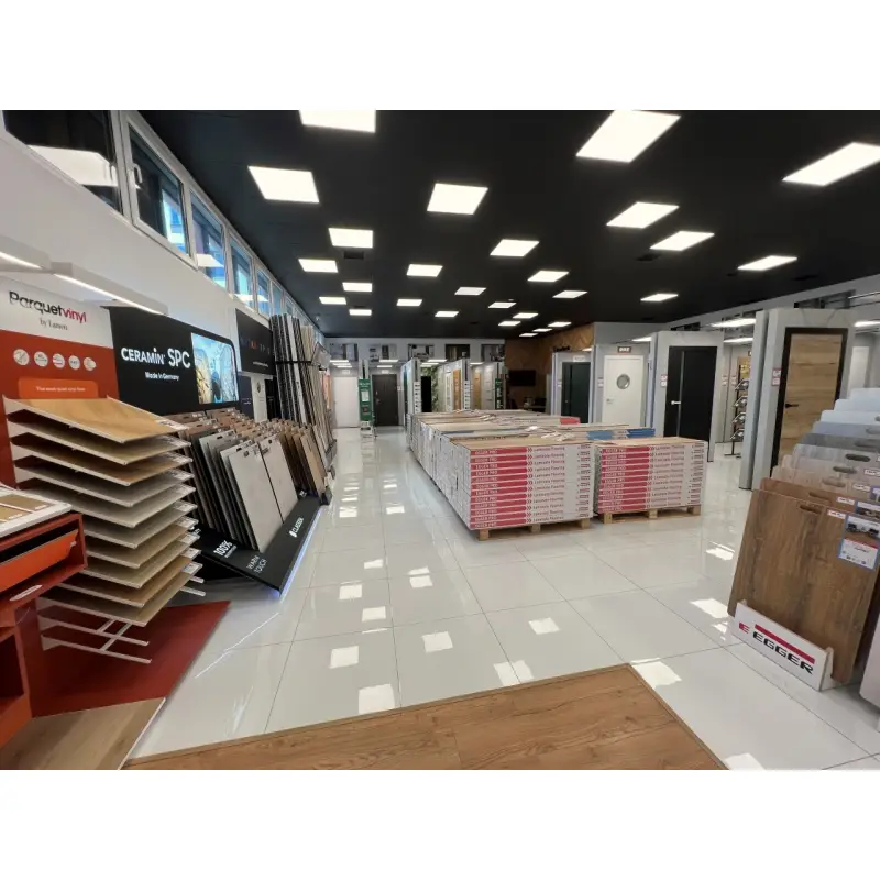 Puławy, ul. Piaskowa 13  - J&V  (sklep partnerski)