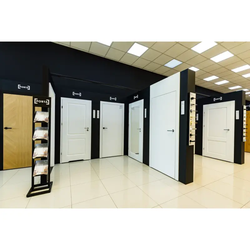 Kraków, ul. Zakopiańska 56 - CENTRUM PORTA DRZWI