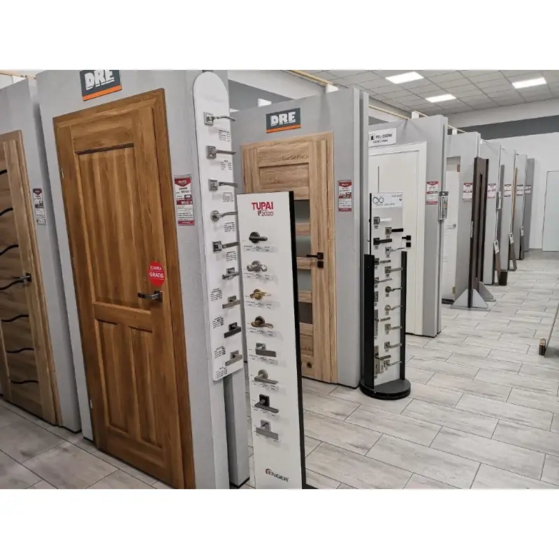 Bystrzyca Kłodzka, ul. Mickiewicza 15 - Dekor  (sklep partn