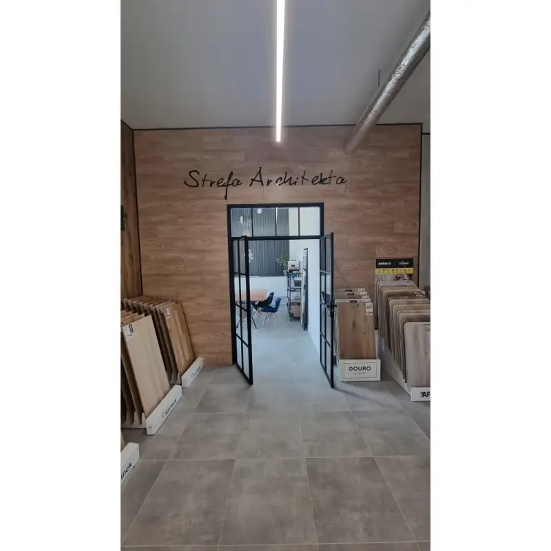 Szamotuły, ul. Chrobrego 8C - PHU Zbigniew Bobrowski  (skle