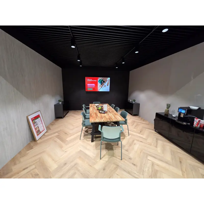 Bełchatów, ul. Kolejowa 4 - BEL-POL Galeria Olimpia