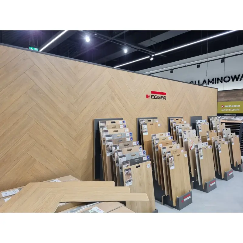 Bełchatów, ul. Kolejowa 4 - BEL-POL Galeria Olimpia