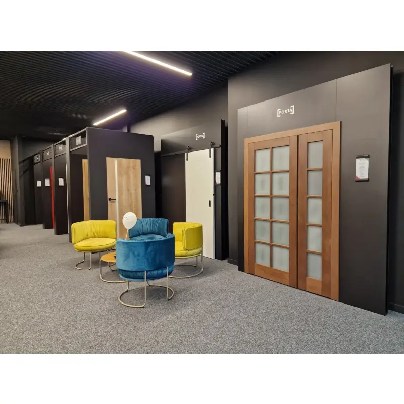 Poznań, ul. Obornicka 337 - CENTRUM PORTA DRZWI