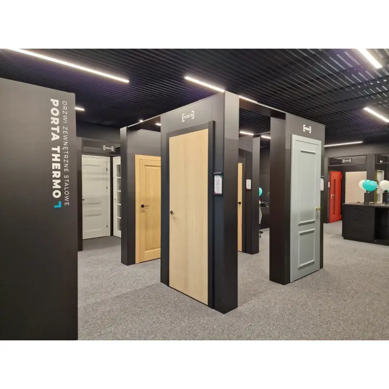 Poznań, ul. Obornicka 337 - CENTRUM PORTA DRZWI