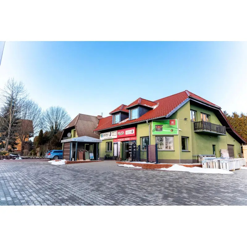 Lubań, ul. Papieża Jana Pawła II 10 - Elektra  (sklep par