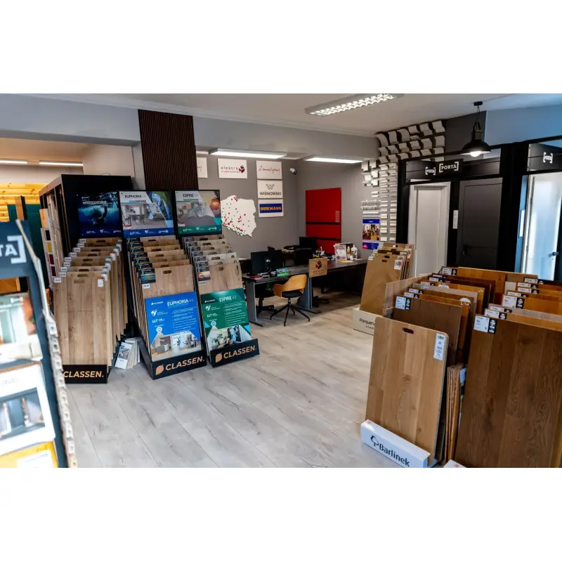 Lubań, ul. Papieża Jana Pawła II 10 - Elektra  (sklep par