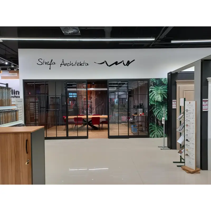 Opole, ul. Wrocławska 152/154 (Obok kina Helios i Leroy Mer