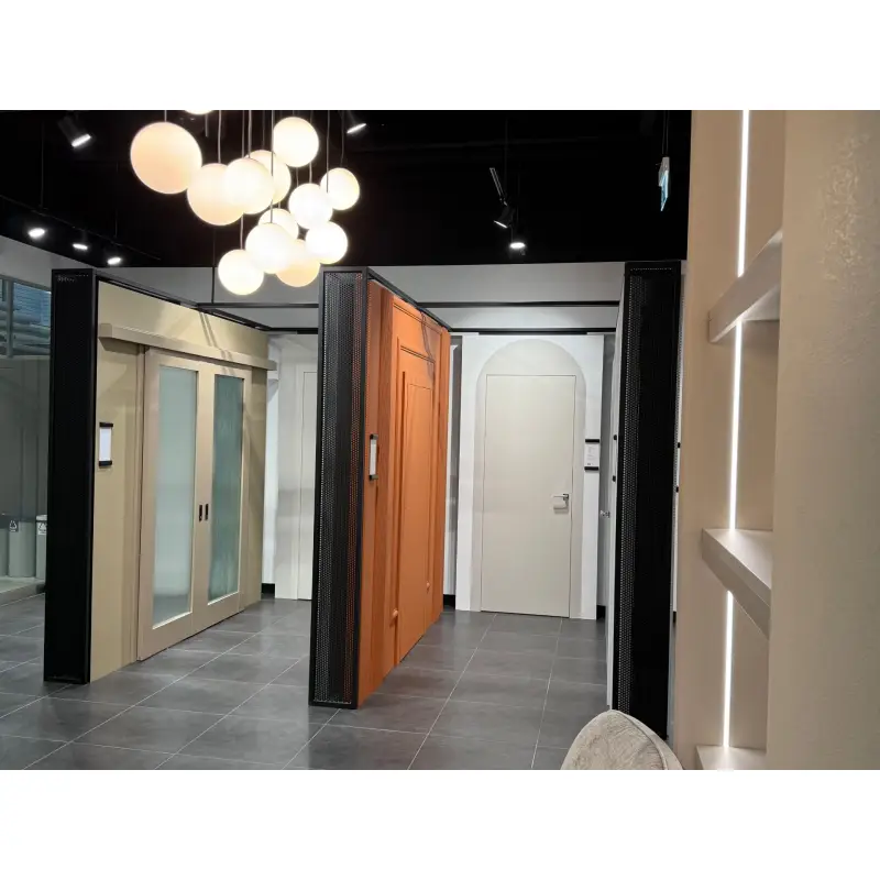 Wrocław, ul. Braniborska 14 - CENTRUM PORTA DRZWI